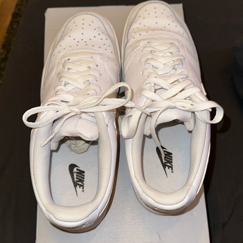 Nike Court Women 10.5